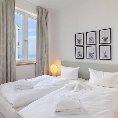 First Cozy Cliff Apartment