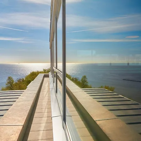 First Cozy Cliff Διαμέρισμα *