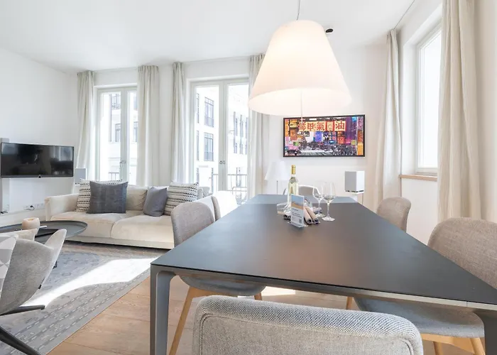 First Cozy Cliff Sellin (Rugen)