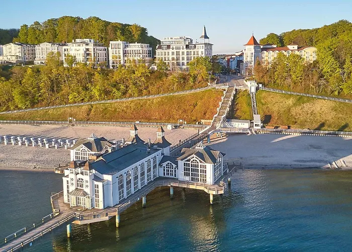 First Cozy Cliff * Sellin (Rugen)